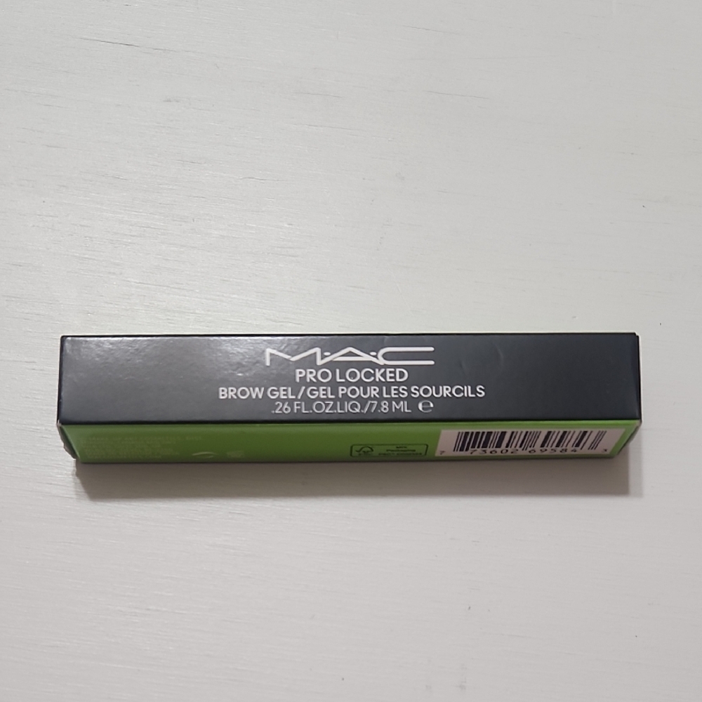 MAC Pro Locked Brow Gel - Picture 4 of 12